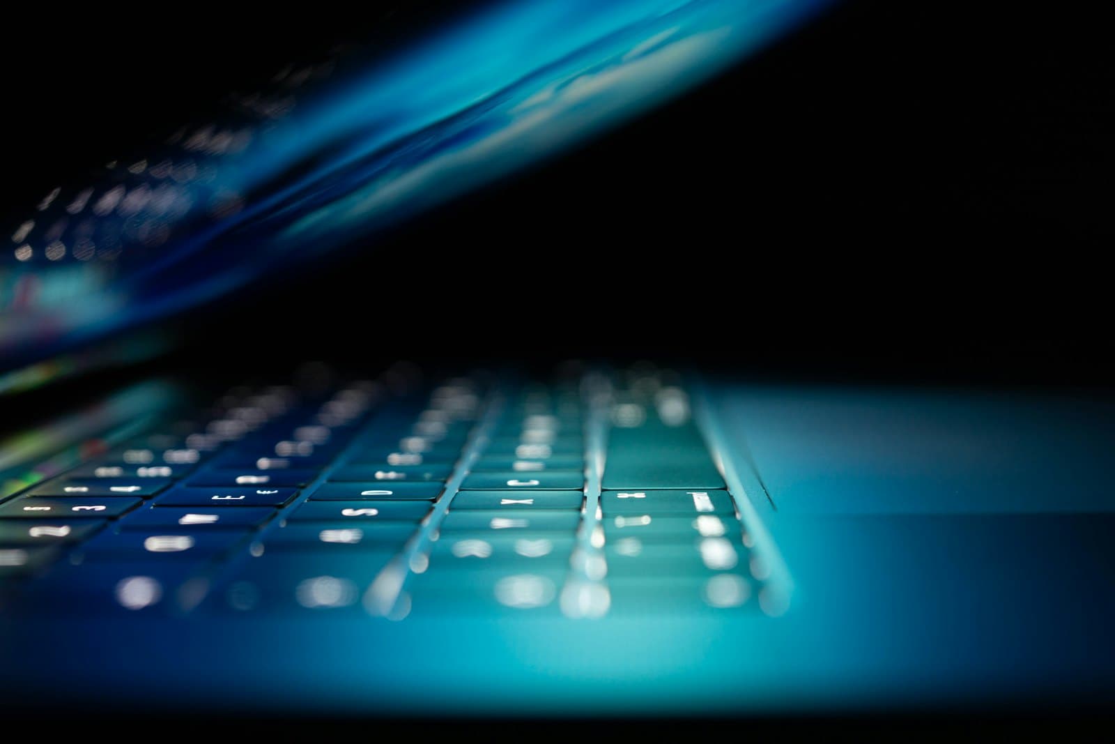 Phishing und der Faktor Mensch: Warum Awareness mehr bringt als jede Firewall